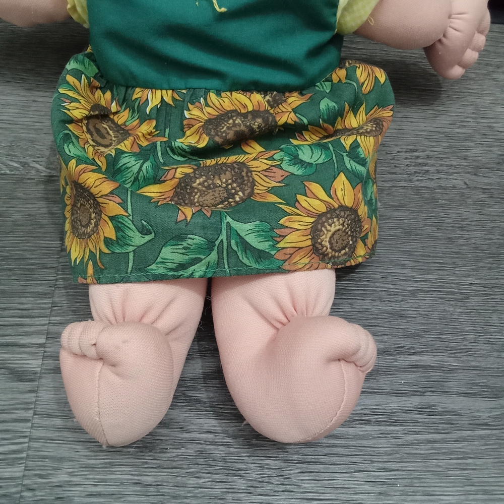 Cabbage Patch Kids Vintage Sunflower Dress Doll with Auburn Hair - Picture 3 of 7